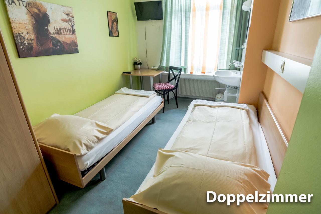 Hotel & Backpackers Zak Schaffhausen Exterior photo