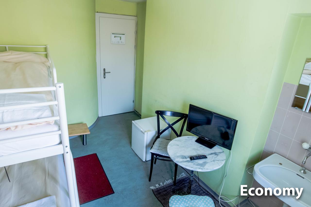 Hotel & Backpackers Zak Schaffhausen Exterior photo