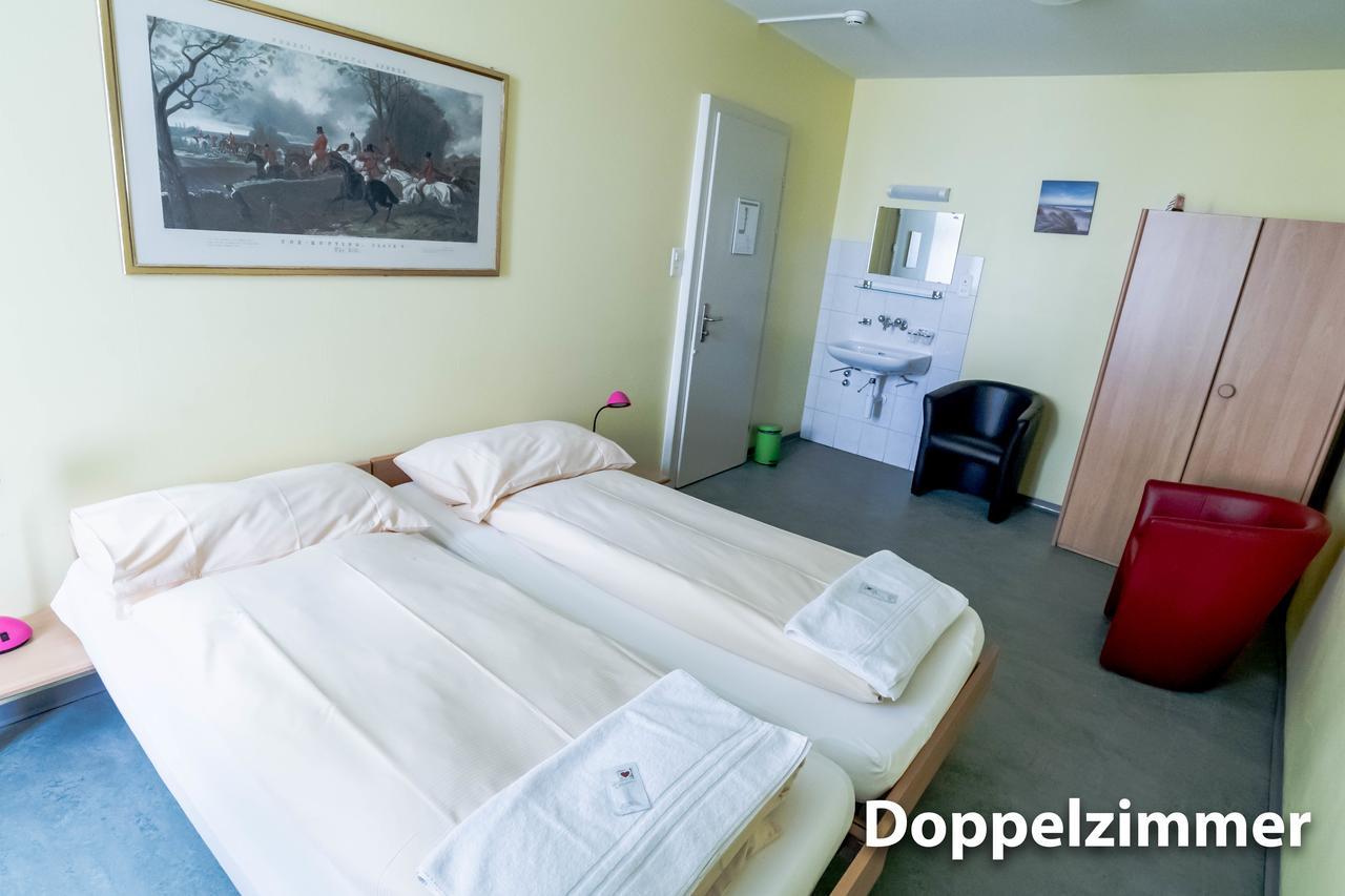 Hotel & Backpackers Zak Schaffhausen Exterior photo